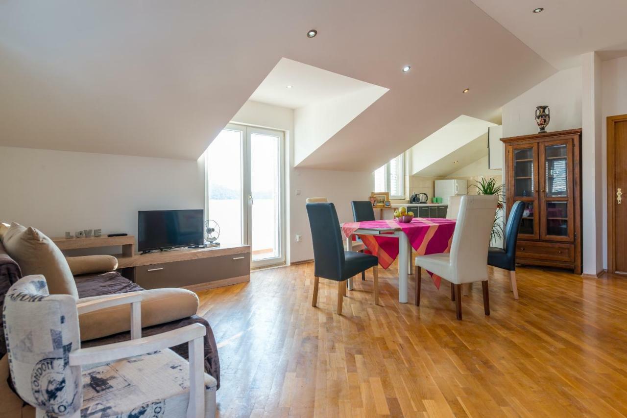 Majestic Lookout - Apartment Rixi Dubrovnik Kültér fotó
